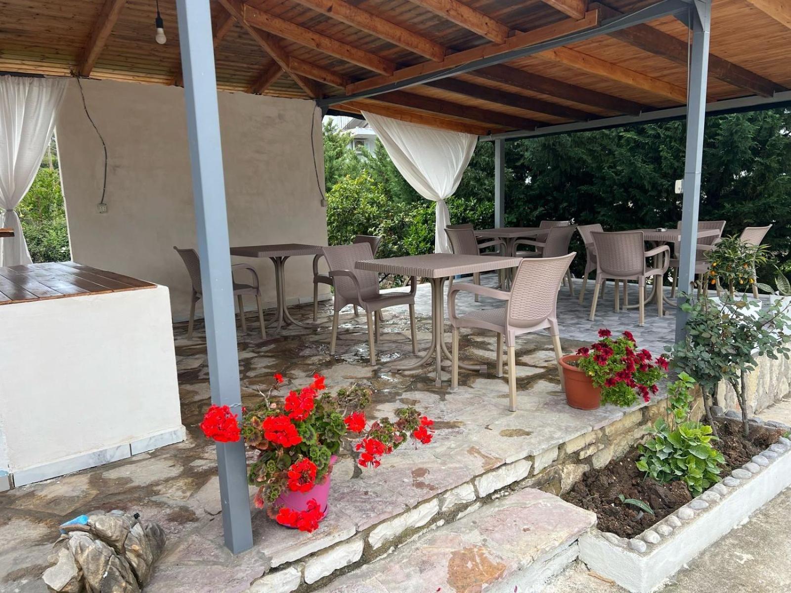 Villa Isufi 사밀 외부 사진